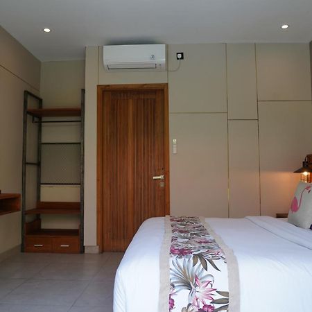 Umah Anyar Hotel Canggu  Ngoại thất bức ảnh